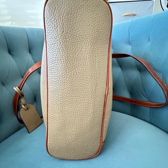 Dooney & Bourke Tote Bag. Tan & Brown Pebbled Leather. Great condition! - Picture 10 of 15